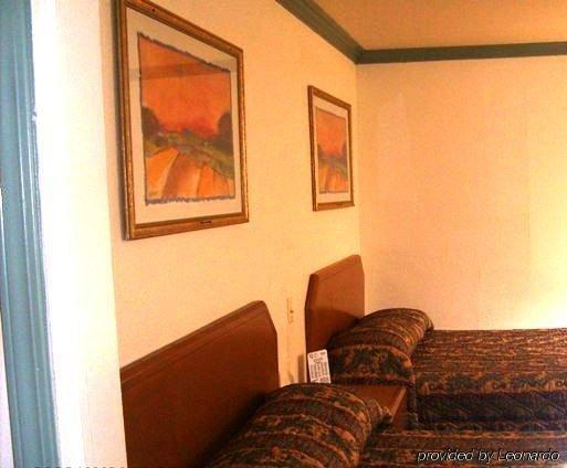 Town And Country Inn Santa Maria  Pokój zdjęcie